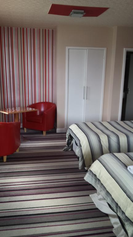 Antonine Hotel Falkirk Exterior photo